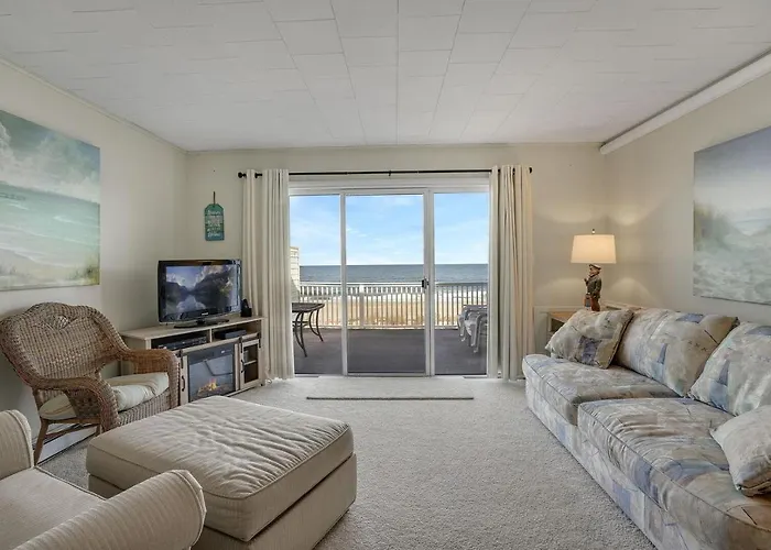 Beachcrest 17 Apartment